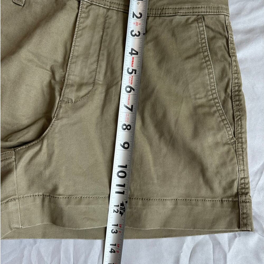 Banana Republic Military Green, Mid Rise, Chino/Khaki Shorts NWT- 6 - Picture 8 of 10